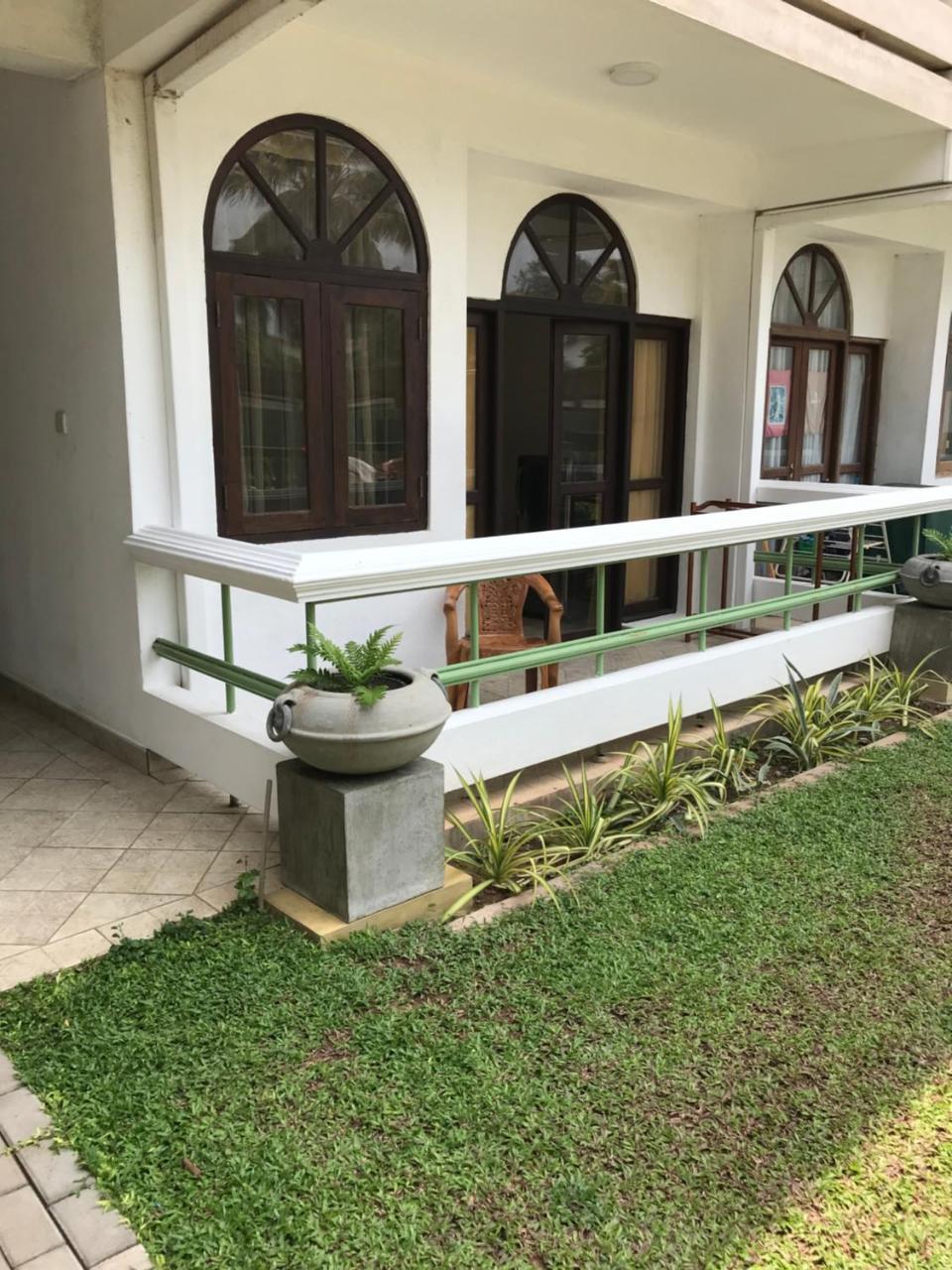 Romantic Garden Hotel Негомбо Екстериор снимка